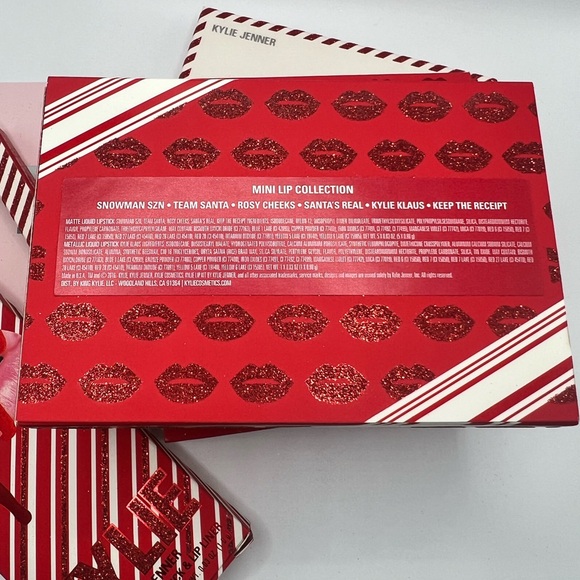 NEW KYLIE NAUGHTY Santa Claus 14 piece SET 5 Mini Lip 3 Gloss Eye pallet RED - Picture 6 of 13